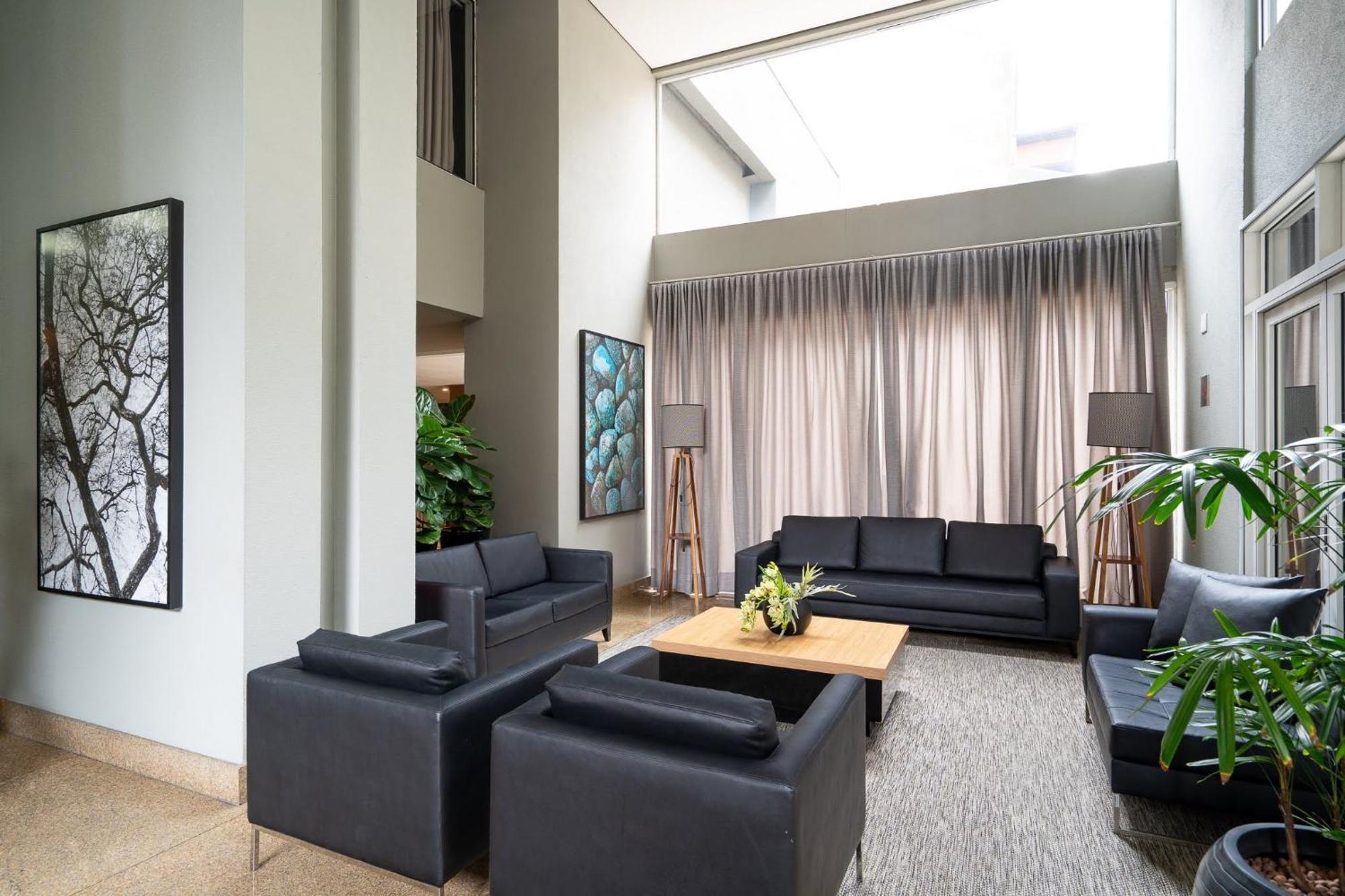 Suites Inside Hotel Windham Paulista เซาเปาโล ภายนอก รูปภาพ